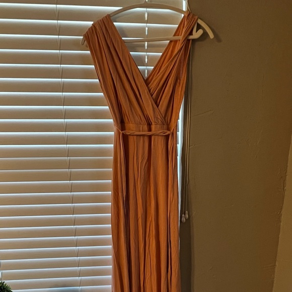 ASOS Maternity Dresses & Skirts - ASOS maternity maxi dress for maternity pics, photoshoot, baby shower. Worn once